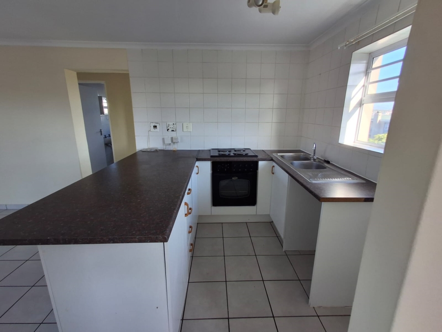 To Let 2 Bedroom Property for Rent in Vredekloof Western Cape